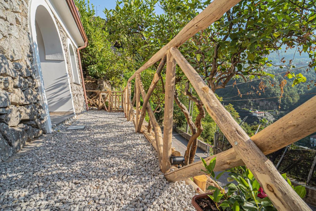 Tra Sole E Limoni Apartments Tramonti Exteriör bild